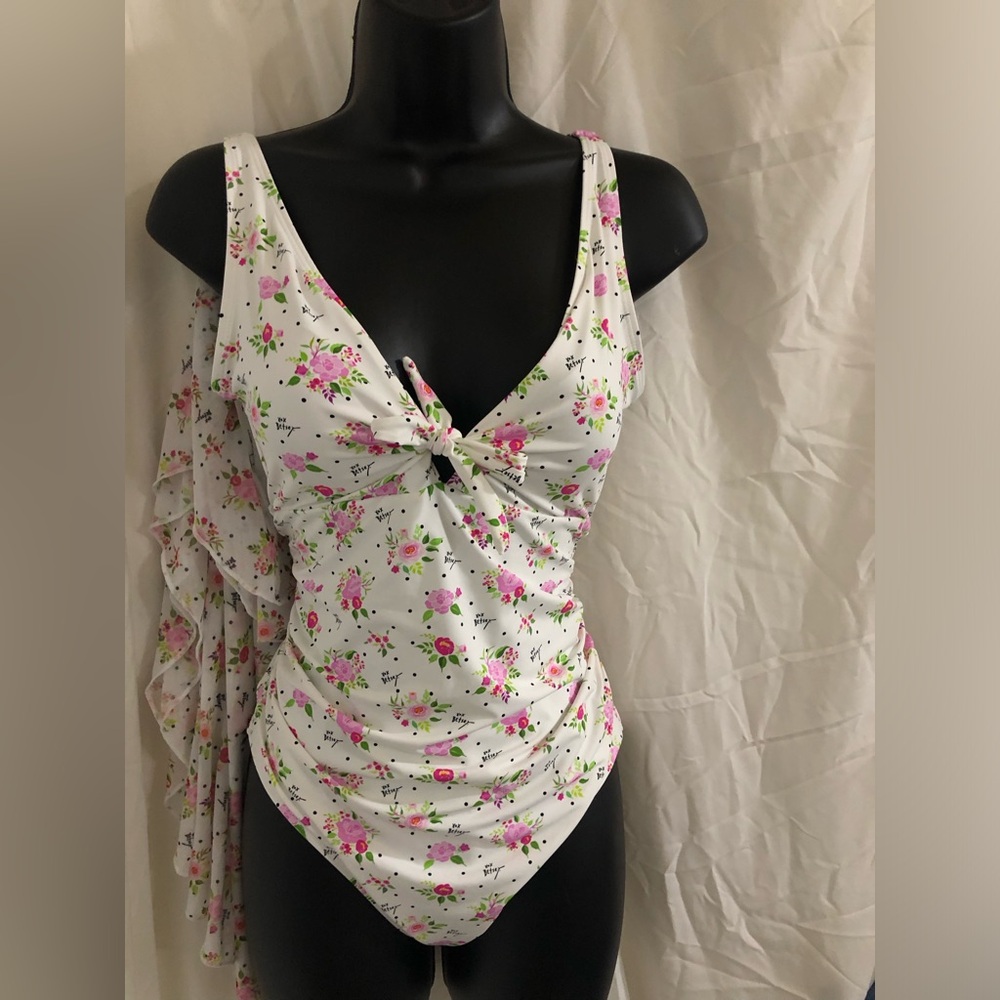 Betsey Johnson white polka dot bouquet print shirred swimsuit and sarong‎ size M